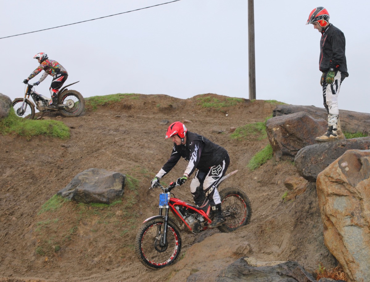 Australian Trials champion weekend coaching at Melbourne MotoTrials